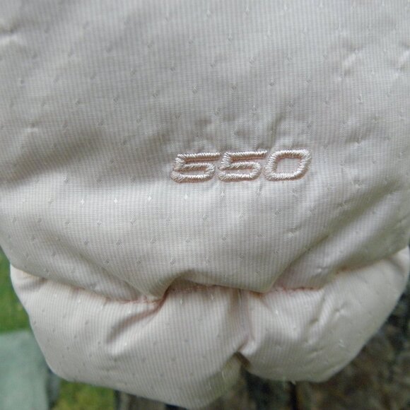 The North Face 550 pink ski jacket in great cond. wore only 3x - Picture 13 of 16